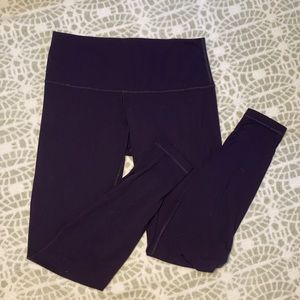 black Lululemon leggings